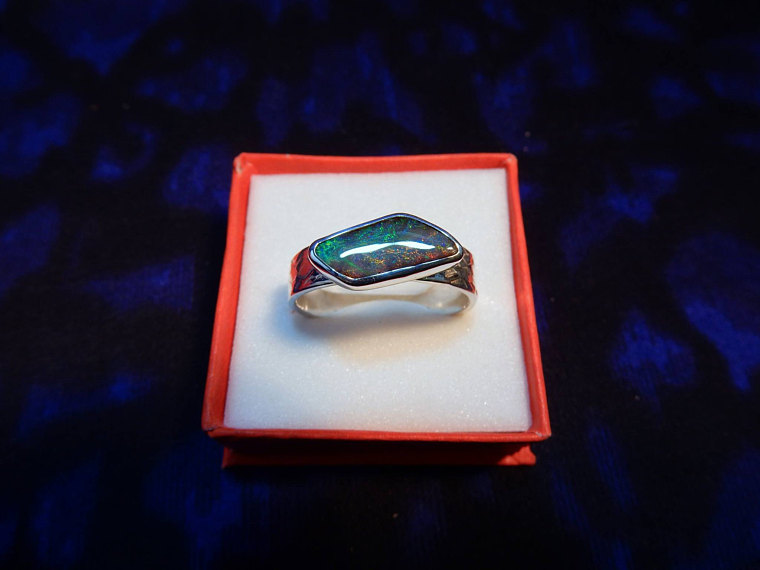 Black Opal Ring Slide